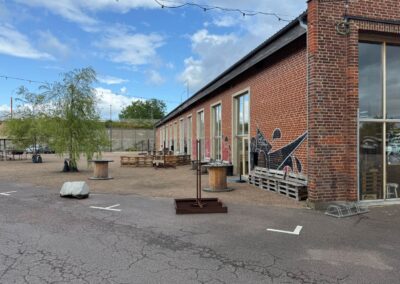 MED62B1D07A75D945BC83B60A2B229B903D