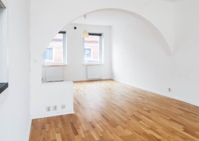 MED5NJ5Z9437ZSZ3CR873