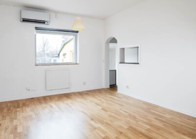 MED5NJ5Z9437ZSZ3CRC9G