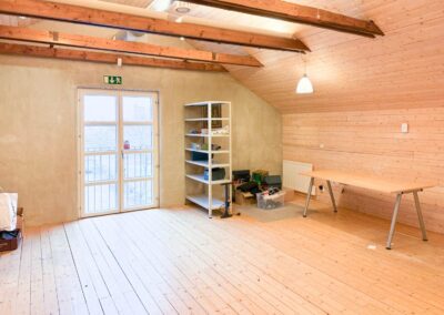 MED5NLSPNR37ZST6CKX6J