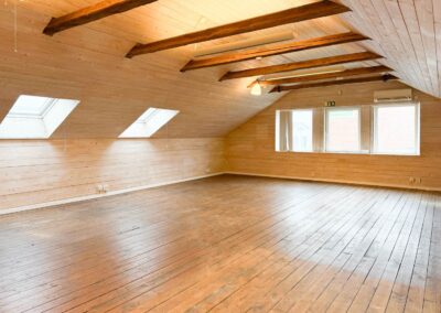 MED5NLSPNR37ZST6CKZ6S