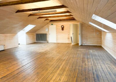 MED5NLSPNR37ZST6CL28Y