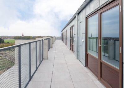 MED5NXNXJG37ZSVRQ280F