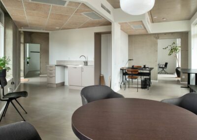 MED5NXNXJK37ZSVRQ3W1F