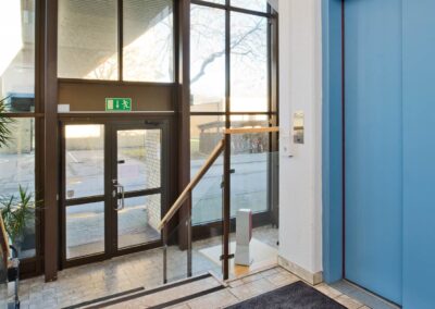 MED5P27JKL37ZS5L8LX1J