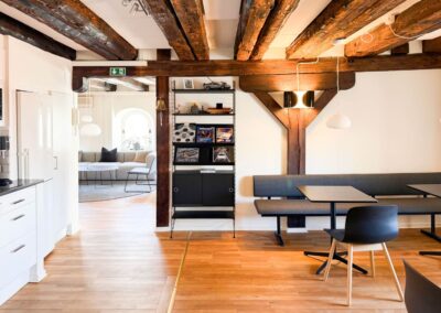 MED5P6VDJ737ZSQKRZD1Y